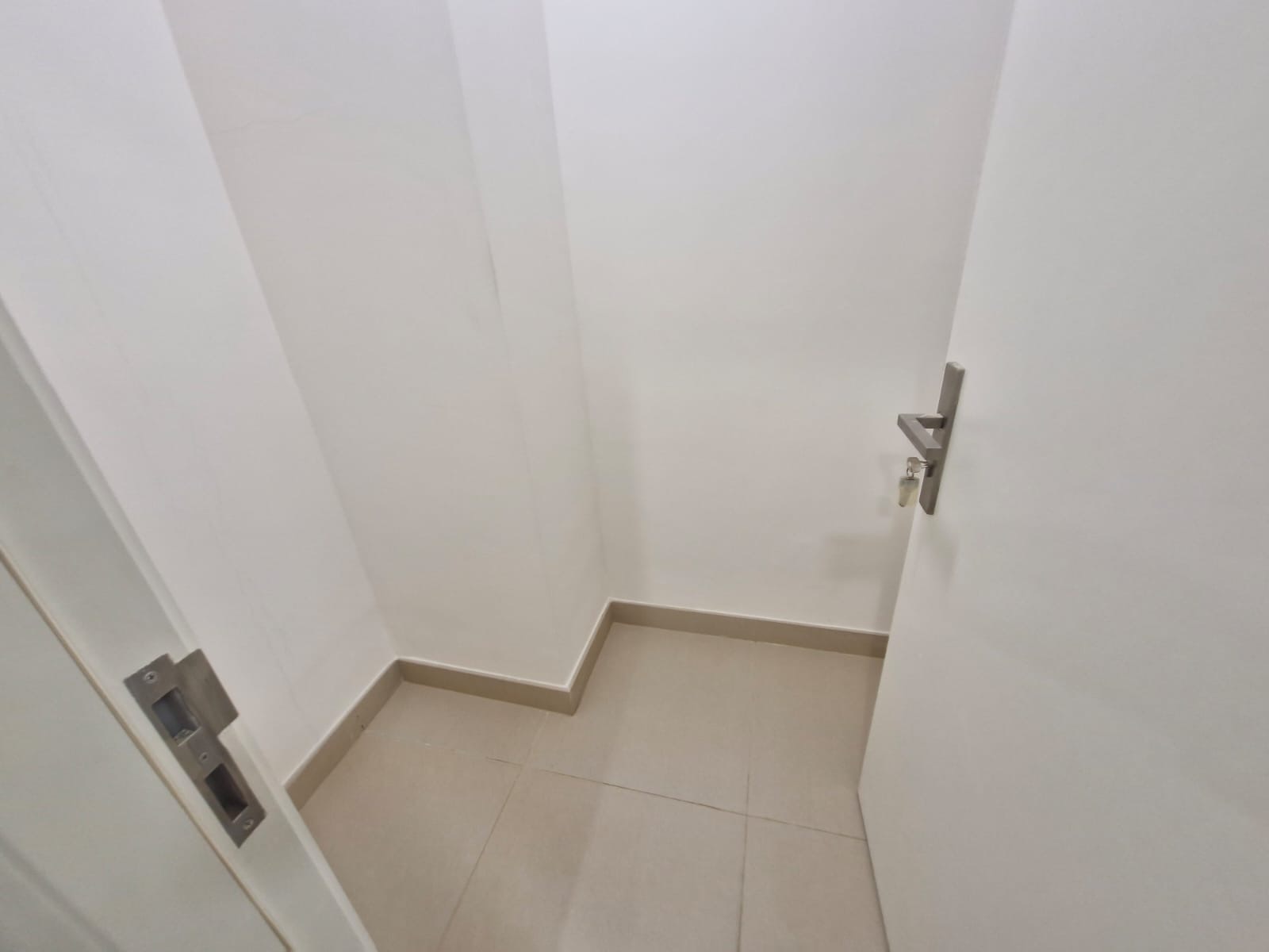 🏡 *Luxury Villa in Sedra – Roshn*   ✨ 300 m² Modern Villa | Elegance Meets Functionality     